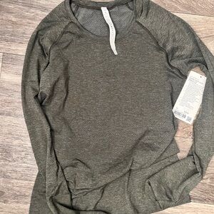 Lululemon swiftly tech Long Sleeve 10